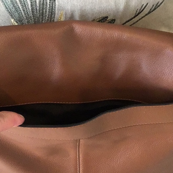 Coach Men's Charles Brown leather messenger crossbody bag with colorblock strap - Picture 10 of 16